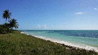 Beautiful waves coming in at Bahia Honda State Park